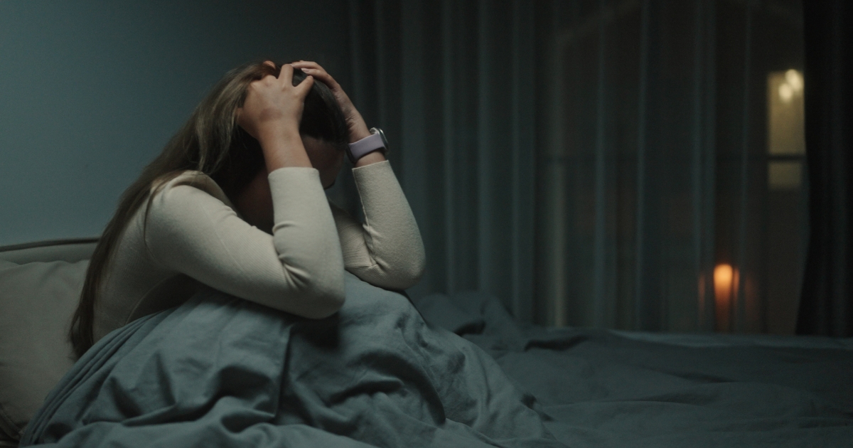 rush of anxiety when falling asleep — supporting image 1